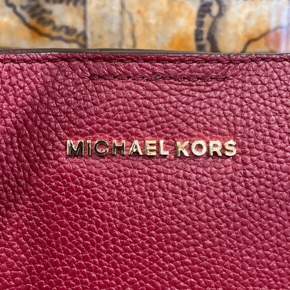Michael Kors Mercer Medium Pebbled Leather Burgundy Tote - Picture 2 of 9
